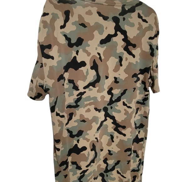AMERICAN EAGLE Crew Neck Camoflauge Short Sleeve T Shirt Size MED - Picture 2 of 4